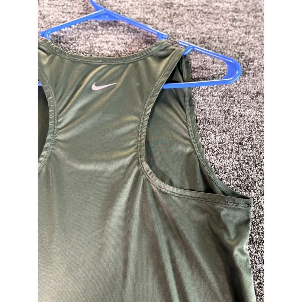 Nike Running Dri-Fit Tank Top Womens Medium Olive Green Swoosh Logo Racerback